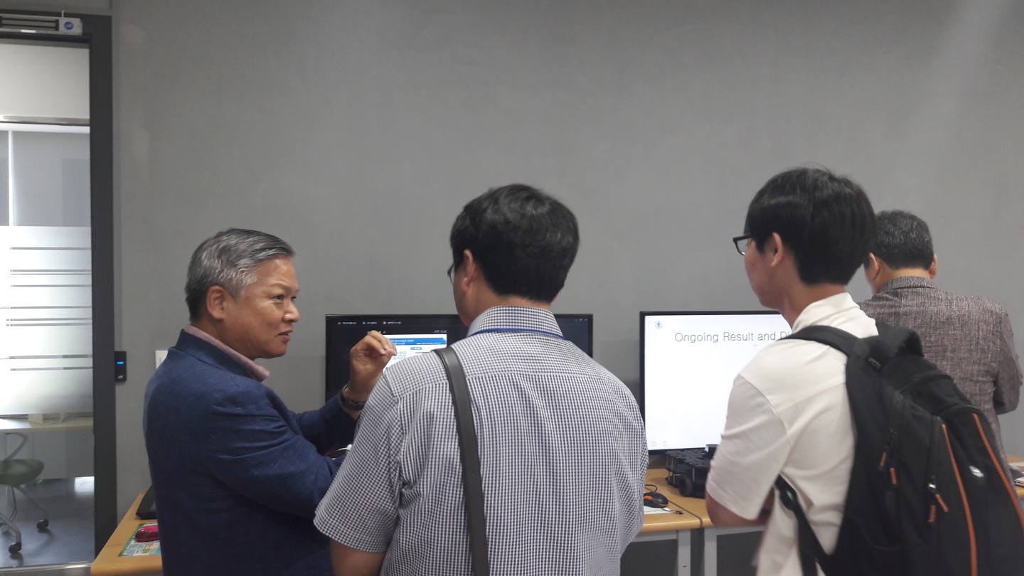   3차년도 하계워크샵 (2018.7.19)   KakaoTalk_Moim_5zZdfEjPJtdVyfevhmy8DRIUf9IiSl.jpg